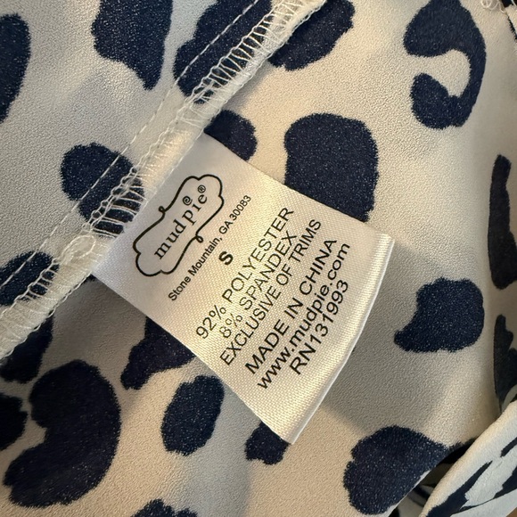 Mudpie Leopard Print Sleeveless cold Shoulder Blouse Top - Picture 6 of 6